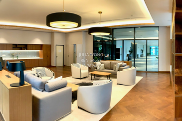 Residensi Solaris Parq