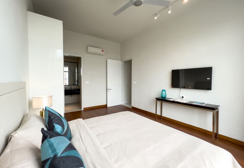 Oxford Residences @ Pavilion Embassy