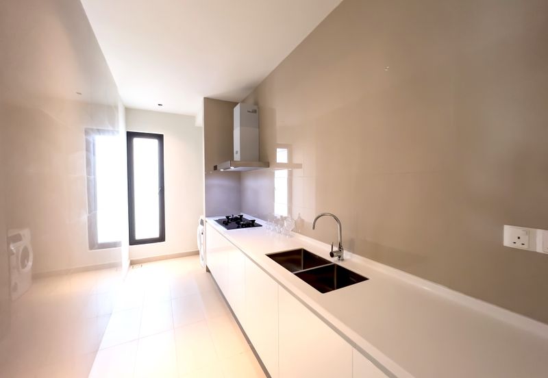 Oxford Residences @ Pavilion Embassy