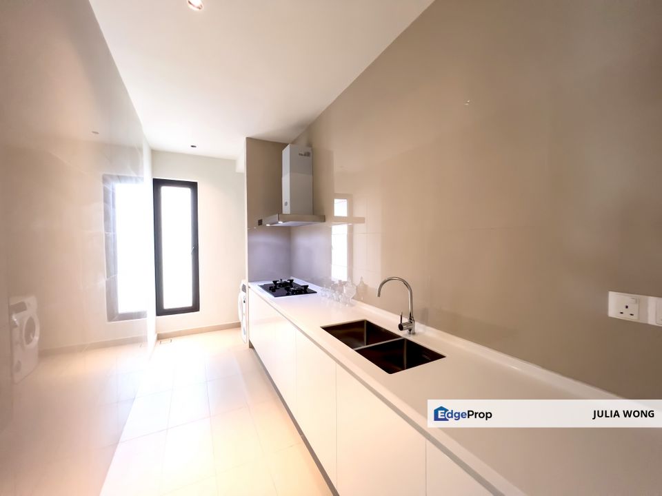 Fully furnished 3+1 Bedrooms with balcony, Kuala Lumpur, Keramat