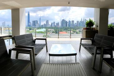 Sentrio Suites (Sentrio Pandan)