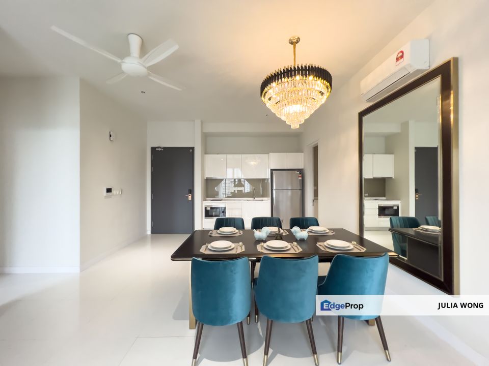 Fully furnished, big layout with balcony, Kuala Lumpur, Keramat