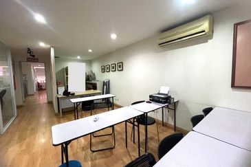 Fully furnished shop-office in TTDI