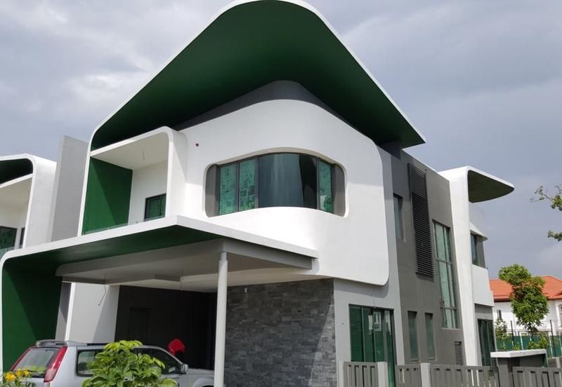 Lepironia Gardens, Setia Eco Glades