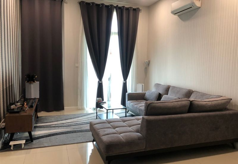 Isle of Kamares, Setia Eco Glades