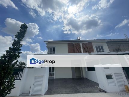 NEW FREEHOLD TOWNSHIP TERRACE NEAR CYBERJAYA, Selangor, Cyberjaya