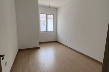 Serenia Amani @ Serenia City