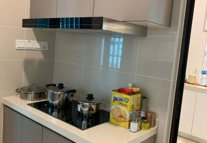 Isle of Kamares, Setia Eco Glades