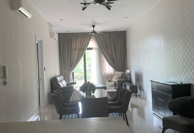 Isle of Kamares, Setia Eco Glades