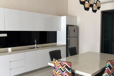 Isle of Kamares, Setia Eco Glades