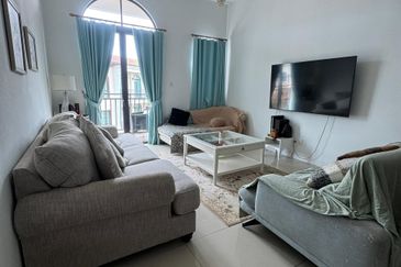 Isle of Kamares, Setia Eco Glades