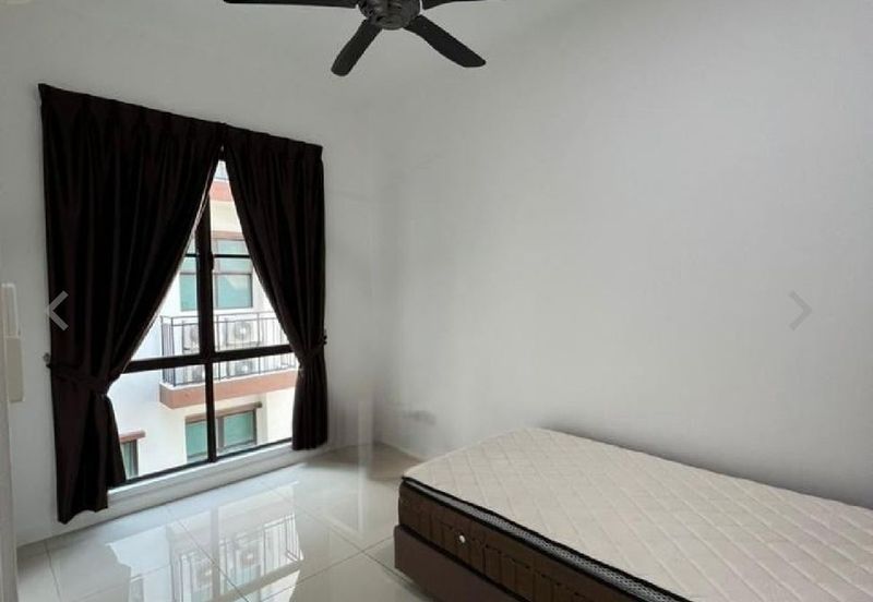 Isle of Kamares, Setia Eco Glades