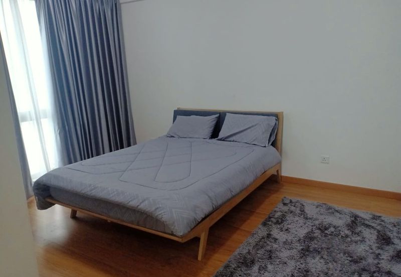 Lake Point Residence