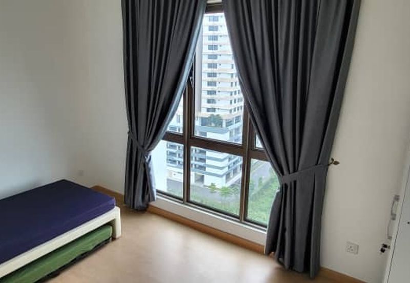 Lake Point Residence