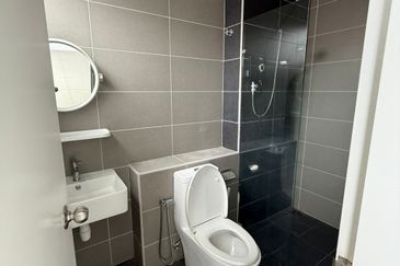 Reef Of Tropics, Setia Eco Glades