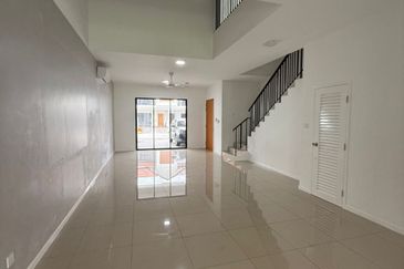 Reef Of Tropics, Setia Eco Glades