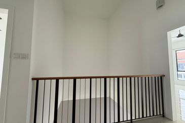 Reef Of Tropics, Setia Eco Glades