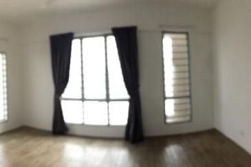 CORNER HOUSE FOR RENT 