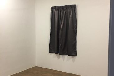 CORNER HOUSE FOR RENT 