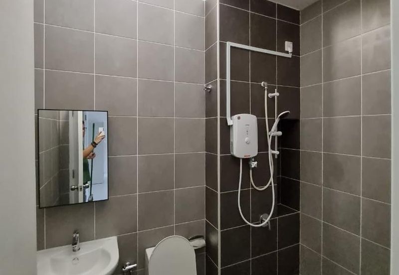 Reef Of Tropics, Setia Eco Glades