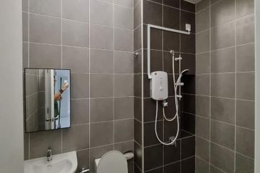 Reef Of Tropics, Setia Eco Glades