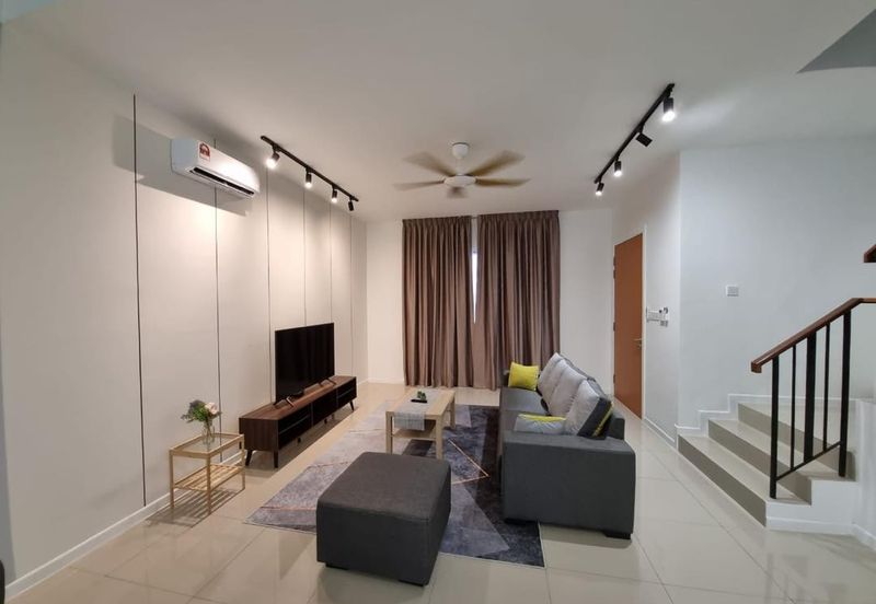 Reef Of Tropics, Setia Eco Glades