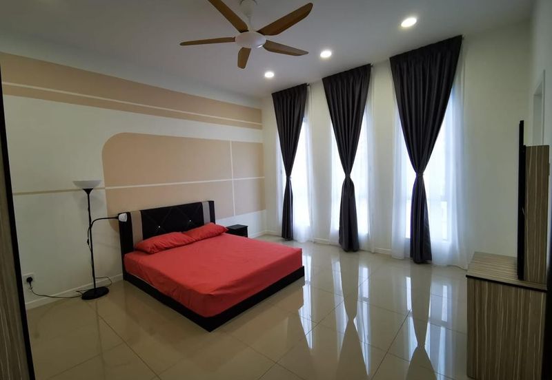 Reef Of Tropics, Setia Eco Glades