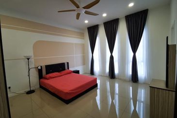 Reef Of Tropics, Setia Eco Glades