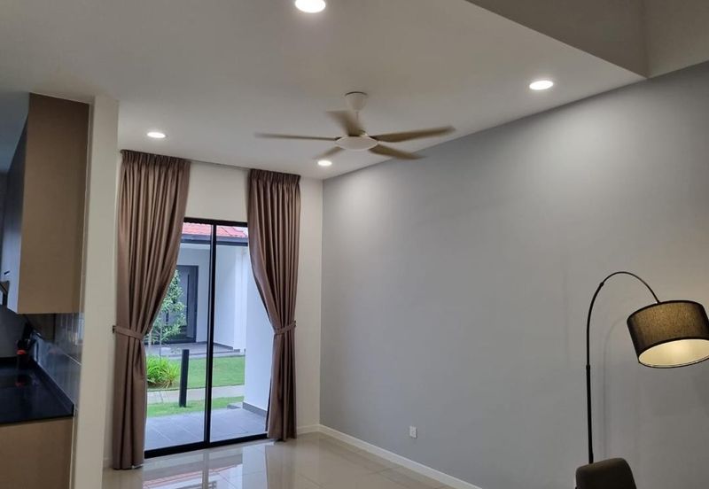 Reef Of Tropics, Setia Eco Glades