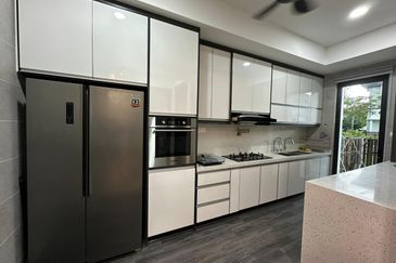 Isle of Botanica, Setia Eco Glades