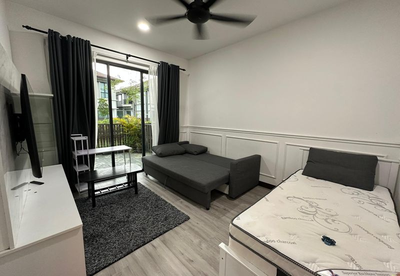 Isle of Botanica, Setia Eco Glades