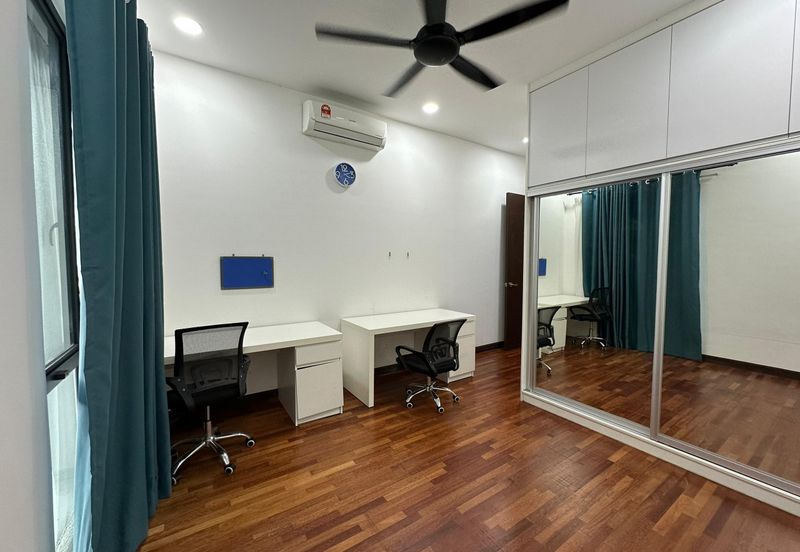 Isle of Botanica, Setia Eco Glades