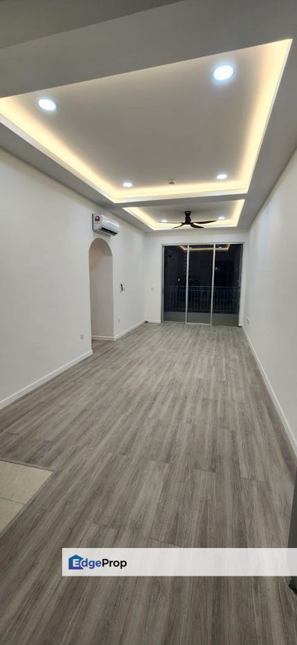 New Tower Partially Furnished, Selangor, Cyberjaya