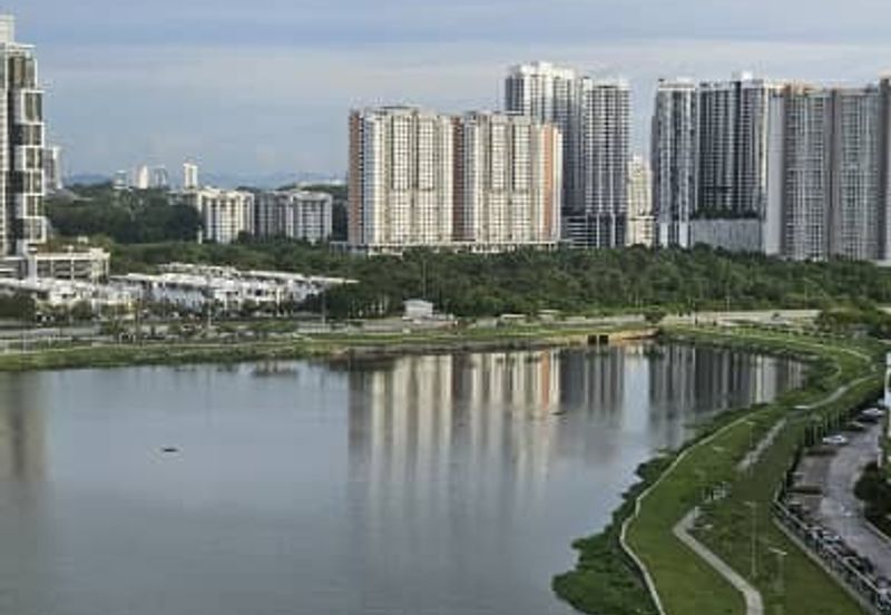 LakeFront Residence Cyberjaya