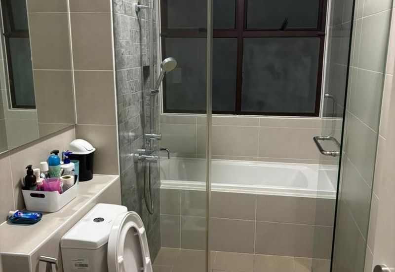 Isle of Kamares, Setia Eco Glades