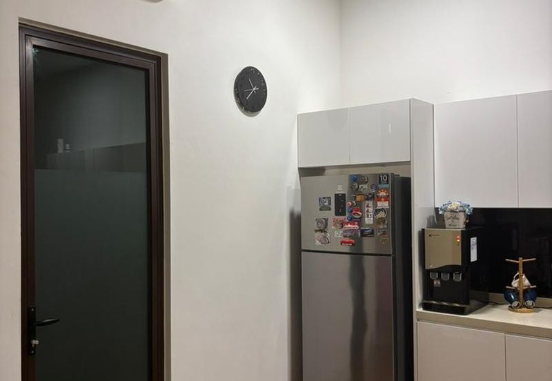 Isle of Kamares, Setia Eco Glades