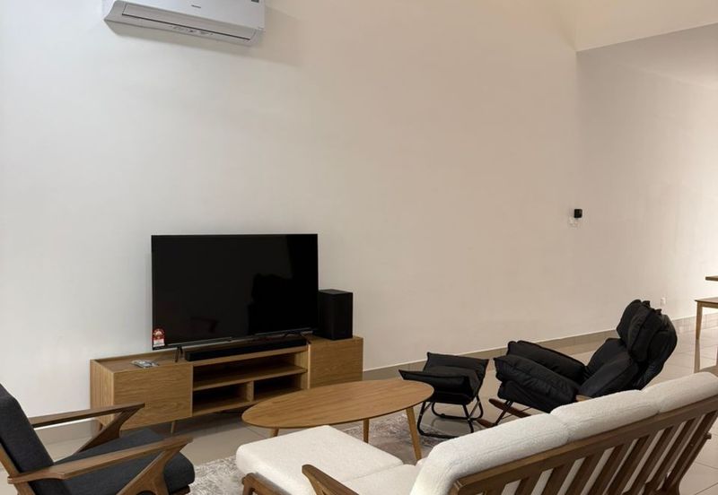 Reef Of Tropics, Setia Eco Glades