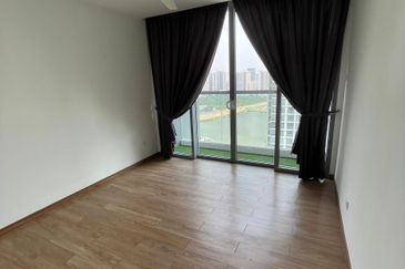 LakeFront Residence Cyberjaya