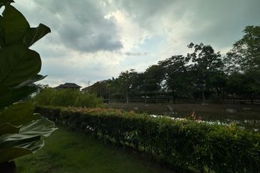 Isle of Botanica, Setia Eco Glades