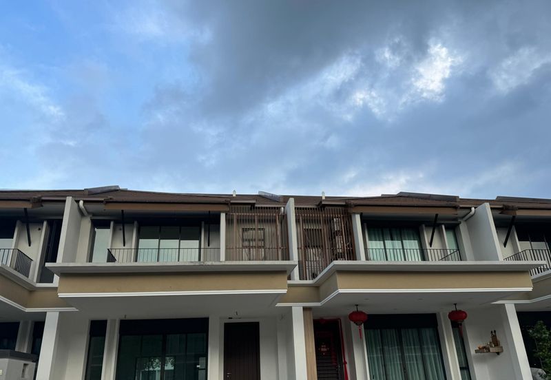 Isle of Botanica, Setia Eco Glades