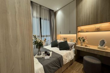 5mins away from IOI Mall