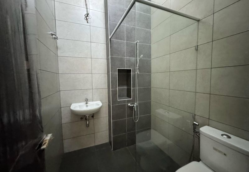 Jewels of Grasmere, Setia Marina