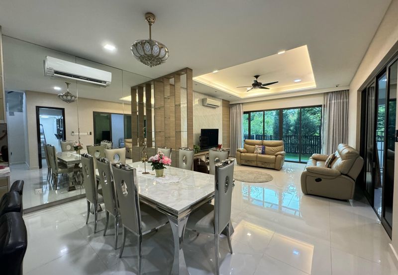 Charms of Nusantara, Setia Eco Glades