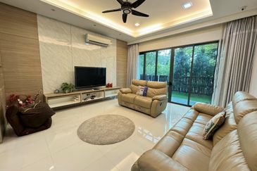 Charms of Nusantara, Setia Eco Glades