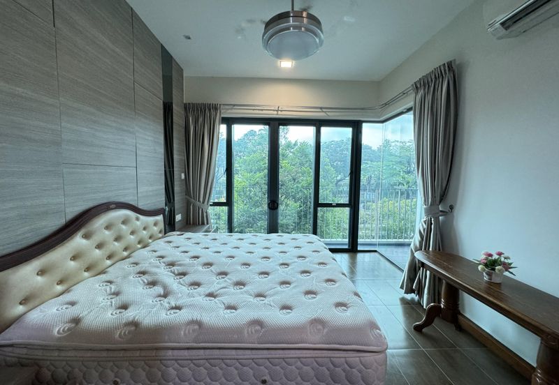 Charms of Nusantara, Setia Eco Glades