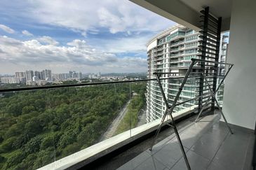 Cristal Serin Residence