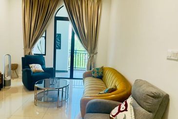 Isle of Kamares, Setia Eco Glades