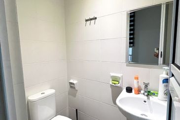 Isle of Kamares, Setia Eco Glades