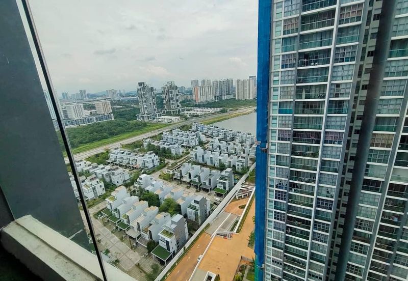 LakeFront Residence Cyberjaya