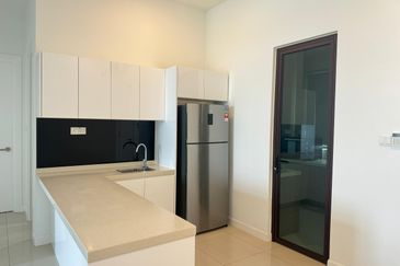 Isle of Kamares, Setia Eco Glades